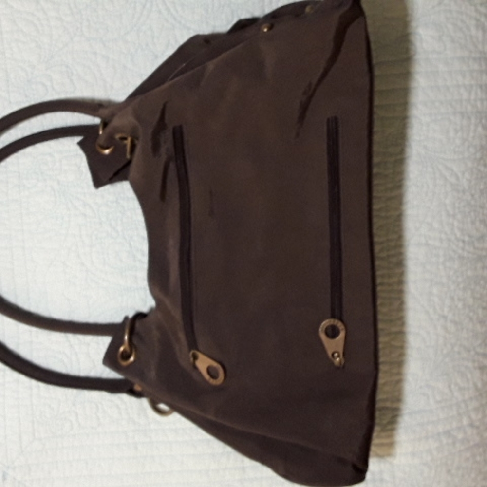 Larg Baggallini purse ,never worn no tags ,Pet free smoke free home. - Picture 2 of 5